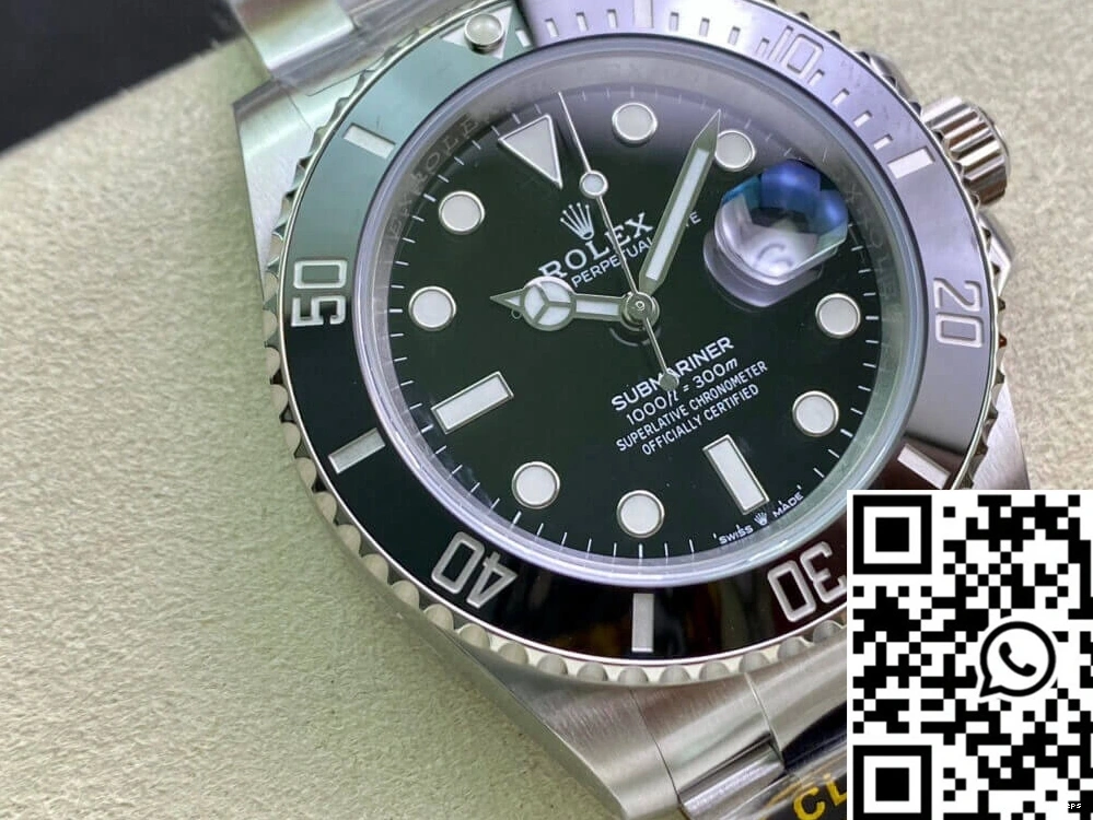 Submariner M126610LN-0001 Factory Black Dial 41MM Clean Rolex 0129